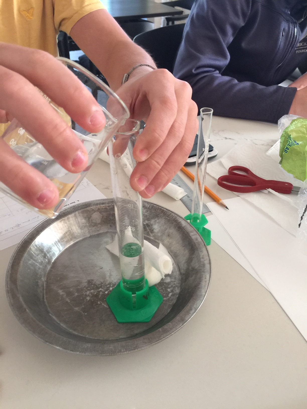 Paper Towel Absorbency Experiment | FundaFunda Academy